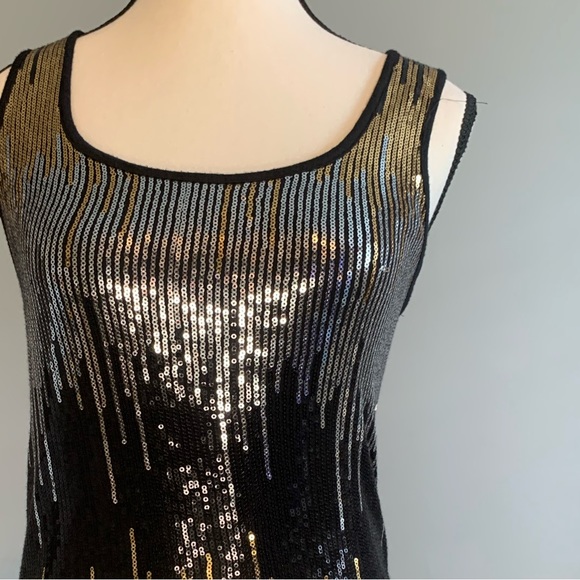 GUESS Sequin Bodycon Women’s Halter Dress Sz0 - Picture 2 of 9